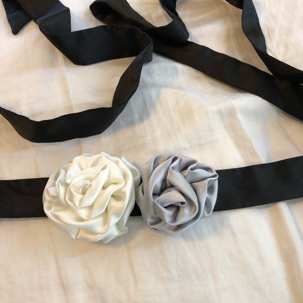 Flower belt